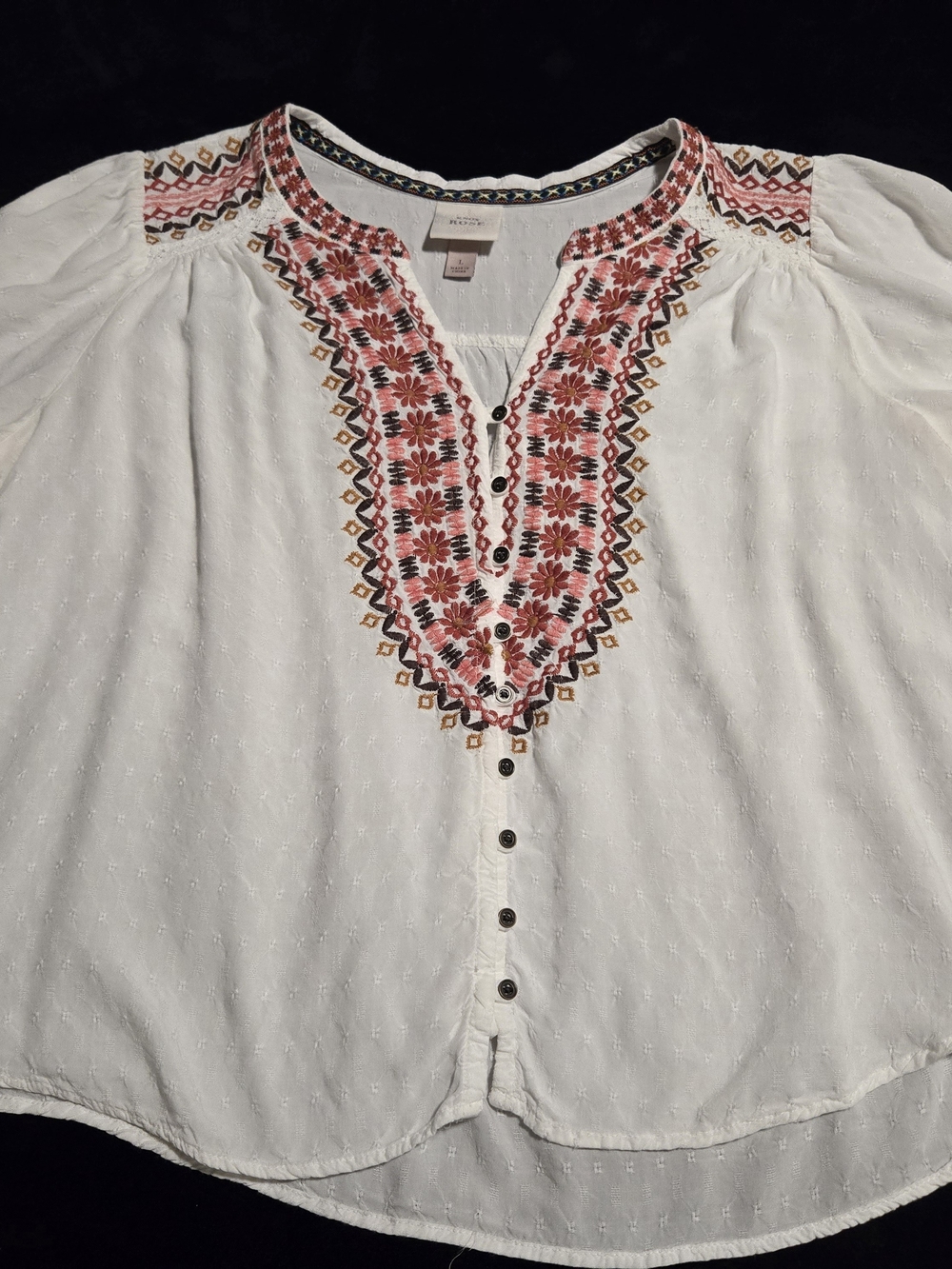 Knox Rose White Button-Down Top with Coral & Gold Embroidery